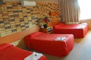 Palms Hotel Motel Chullora - Accommodation Resorts