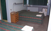 Crown Hotel Motel - Grafton - Accommodation Resorts