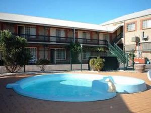 Goolwa Central Motel And Murphys Inn - Accommodation Resorts