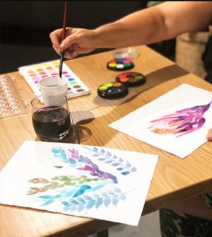 Paint and Sip Class Watercolour and Wine - Accommodation Resorts