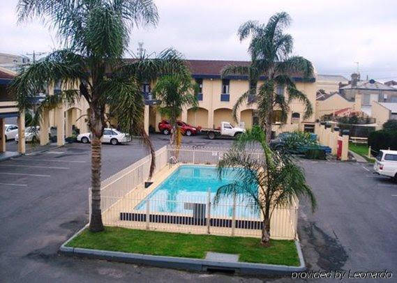 Econo Lodge Hacienda International - Accommodation Resorts